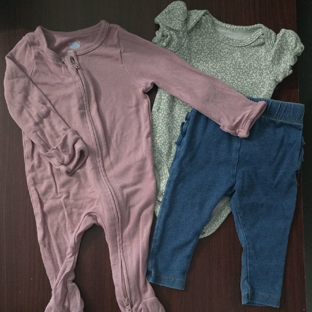 Cloud Island Pink Footsie, Green  Carter's Onsie, Jeans Cat & Jack Newborn Girl